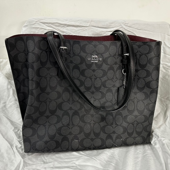 Coach Limited Edition MOLLIE TOTE - Picture 1 of 8